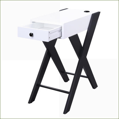 Table basse blanche et noire à pieds en X avec ports USB et tiroir pour le salon, conception compacte