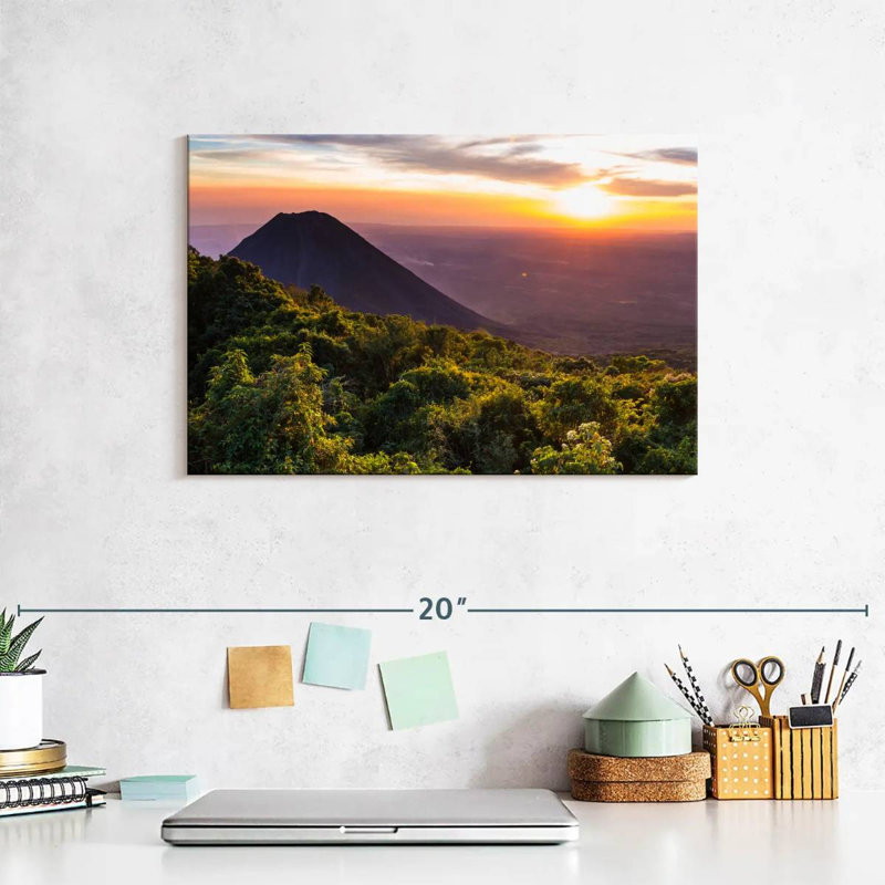 Harpa Cerro Verde Volcano, 8" H x 12" W