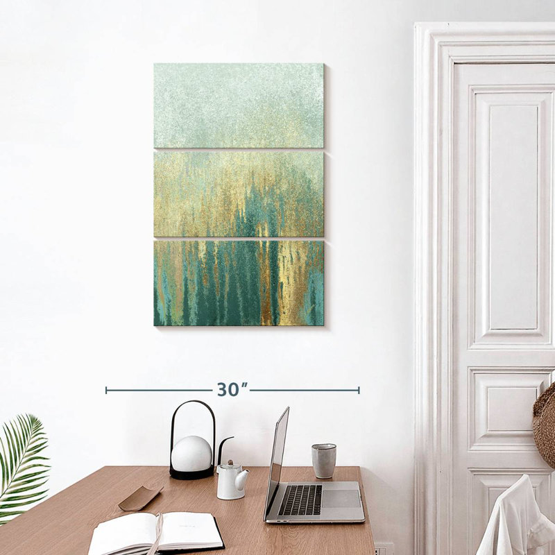 32" H x 20" W