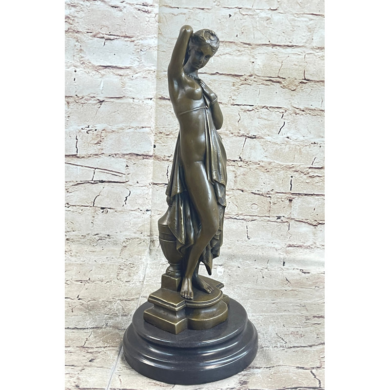 Statue Phryne