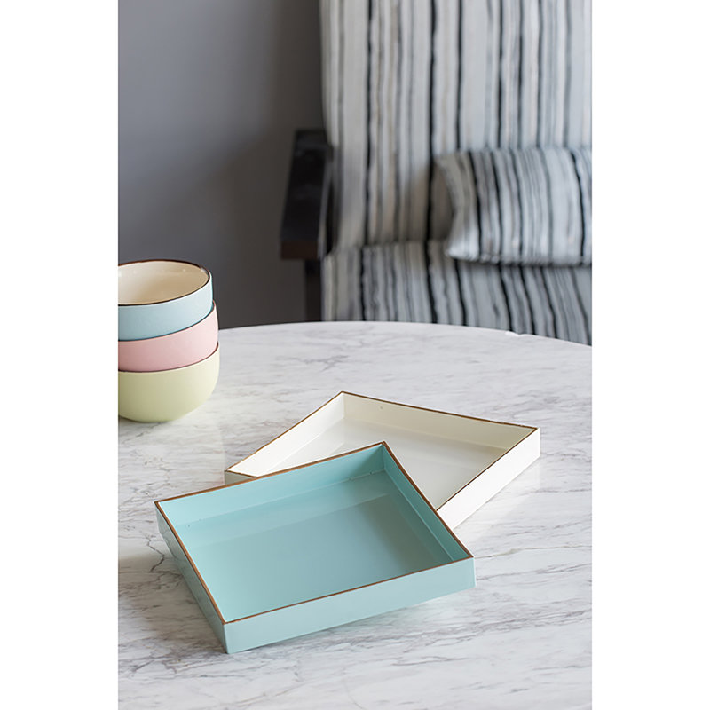 Plateau rond en plastique 10 po avec finition bleu poudre, plateau décoratif décoratif pour l'organisation, le service ou la présentation de la pièce maîtresse 
