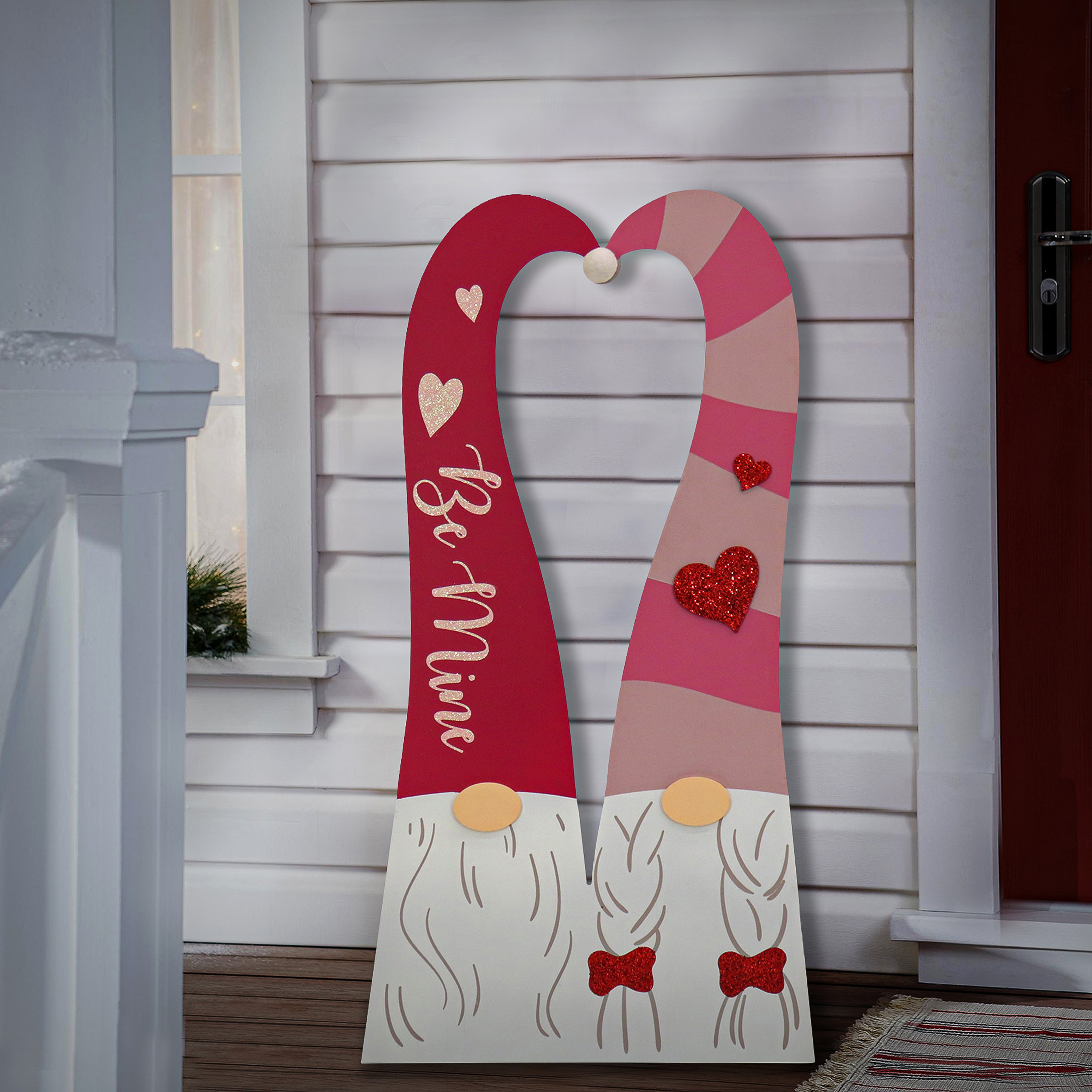 The Holiday Aisle® Valentines Gnome Couple Porch Décor & Reviews | Wayfair