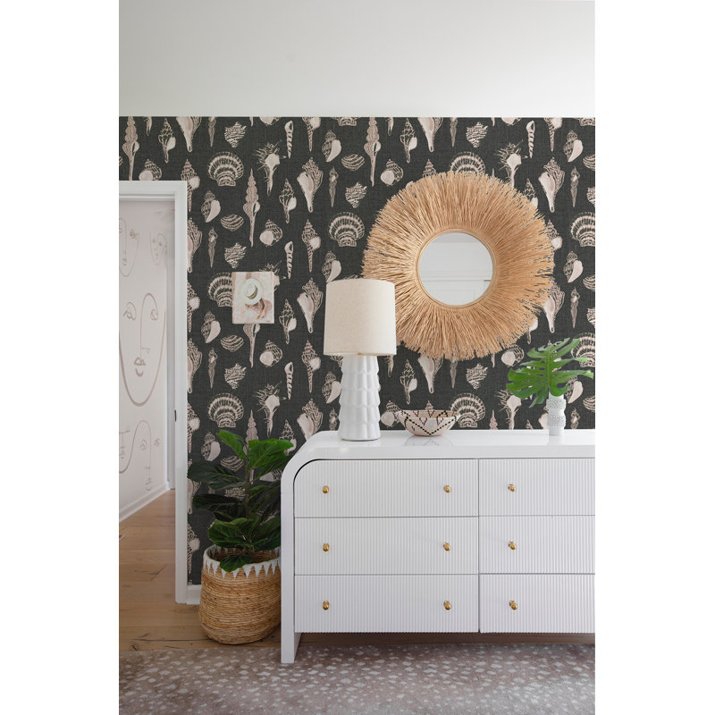 Papier peint Sullivan’s Island Shells par Megan Molten, Noir / Rose, Papier