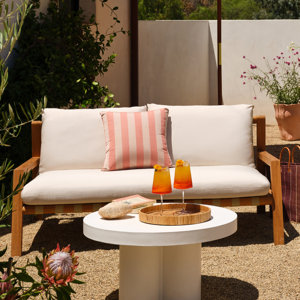 Outdoor Lounge Furniture