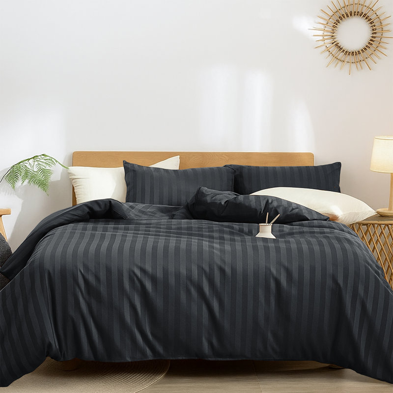 Microfiber Striped Duvet Cover Set with Matching Pillowcases & Fitted Sheet, Double Duvet Cover + 2 Standard Pillowcases