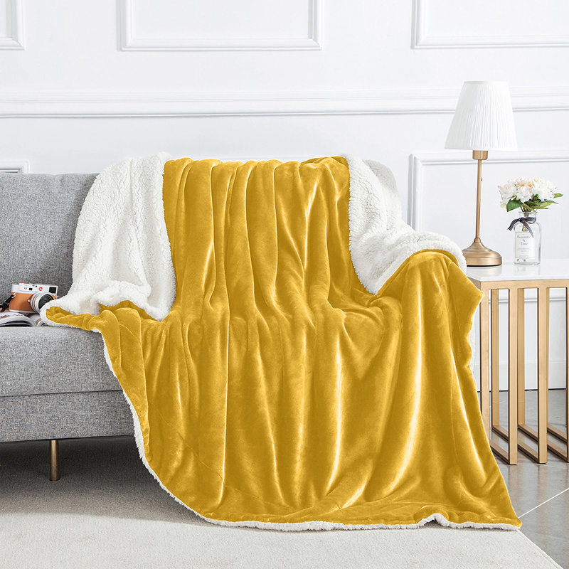 Super Soft Sherpa Fleece Blanket – Reversible Cozy Throw, 240 GSM, Yellow, 150 cm x 130 cm