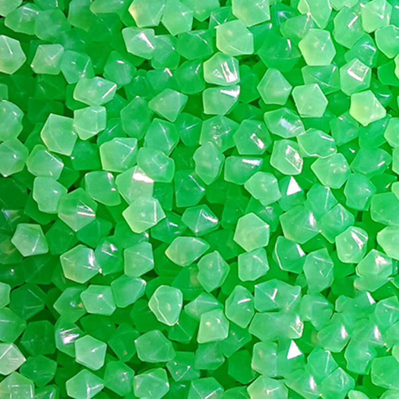 500 pièces de pierres colorées Glow In The Dark - décorations d'aquarium de couleur mixte avec cailloux en forme de losange pour aquarium