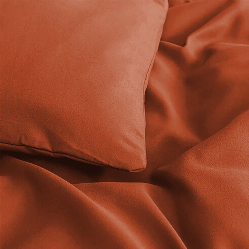 Premium 4-Piece Microfiber Duvet Cover Complete Set, Rust, Super King Duvet Cover Set + 3 Additional Pieces