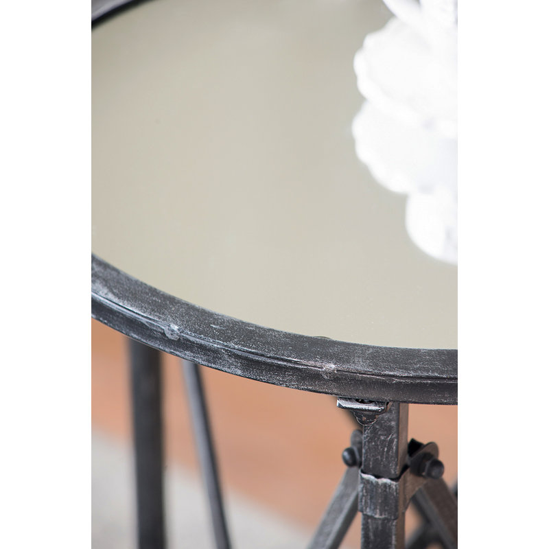 Table d'appoint Gilbert D17 x 26,5 po