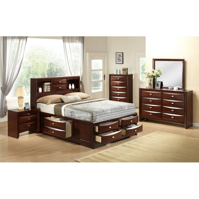 Treadwell Solid Wood Piece Bedroom Set