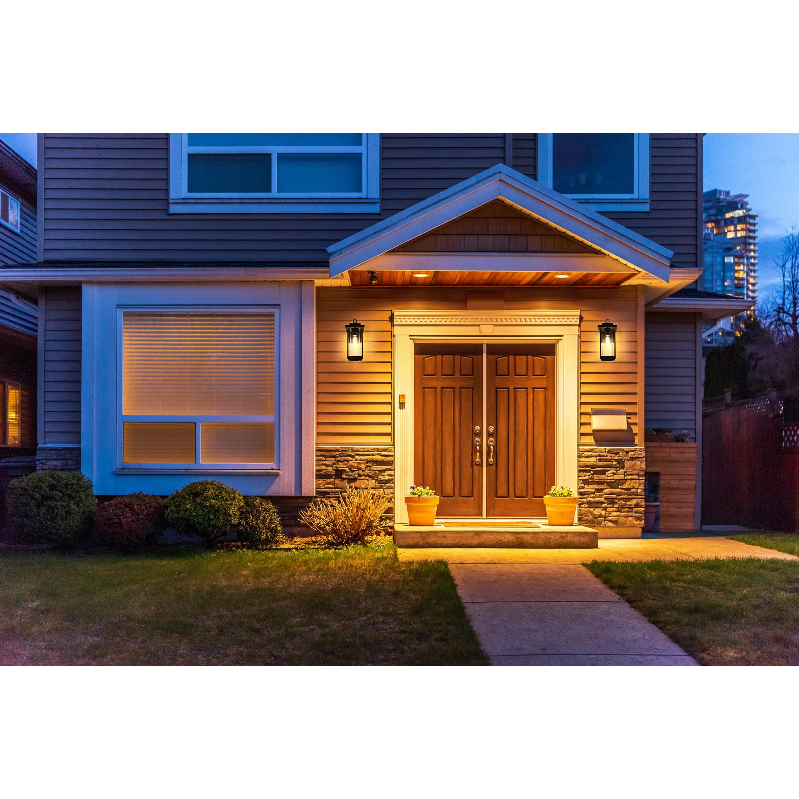 Outdoor Sconce