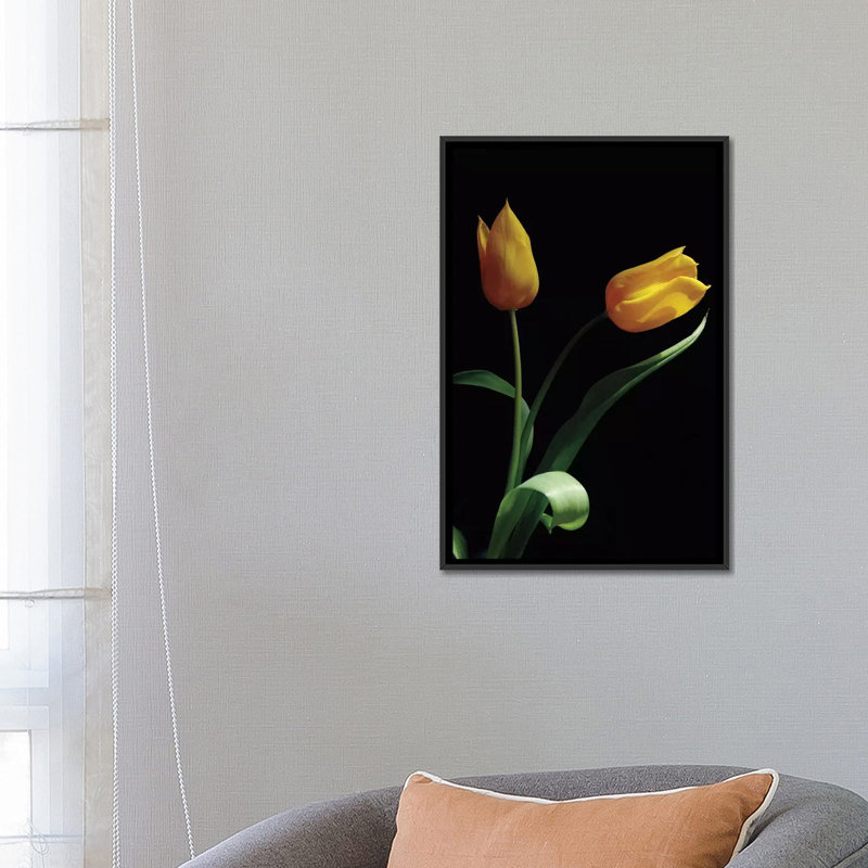 «Trust», impression sur toile, H 26 po x l 18 po x P 1,5 po, Toile avec cadre noir, Pas de tapis