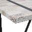 Ensemble de table et de chaises. Une table de salle à manger rectangulaire rétro minimaliste avec un plateau texturé et des pieds en métal noir. Combinée avec des chaises de salle à manger en lin et coton gris clair avec un coussin incurvé élargi.-1200838738
