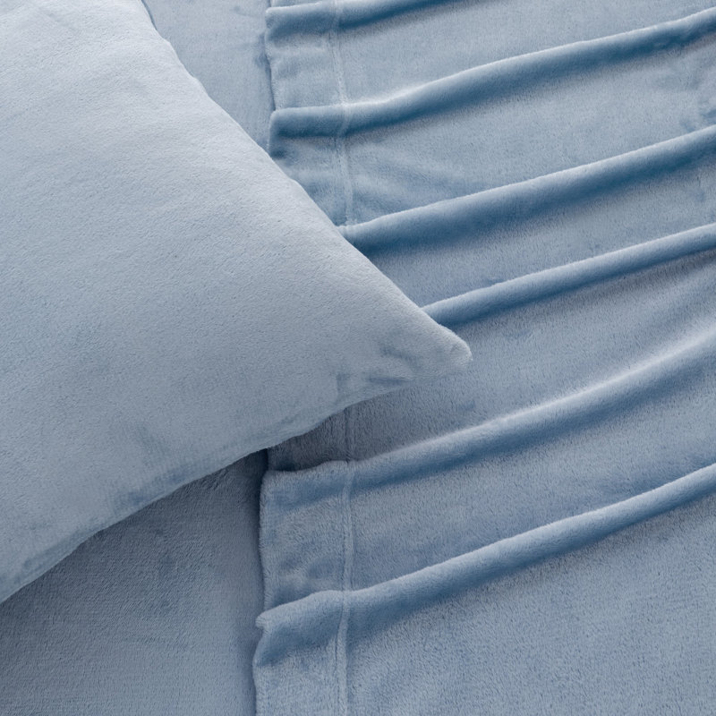 Pearl Blue Queen Velvet Plush Microfiber Sheet Set