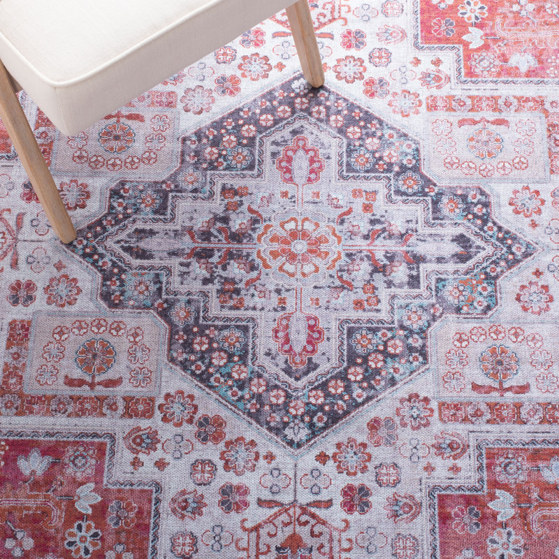 Hallel Performance Machine Washable Oriental Rug, Round 6'7"