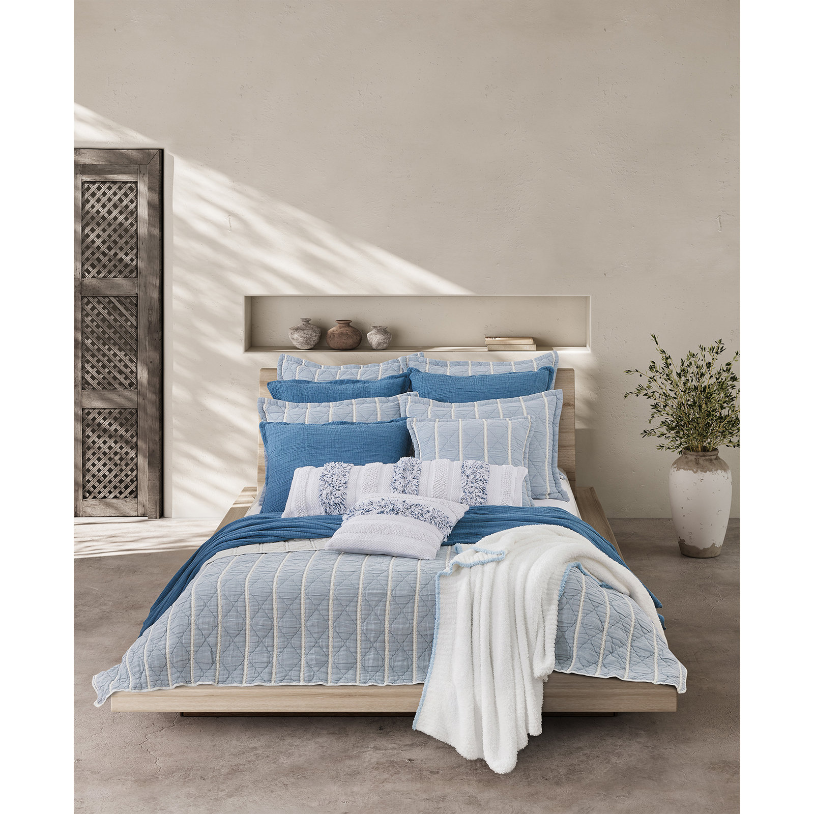 Pacifica Coverlet, Blue, King Coverlet