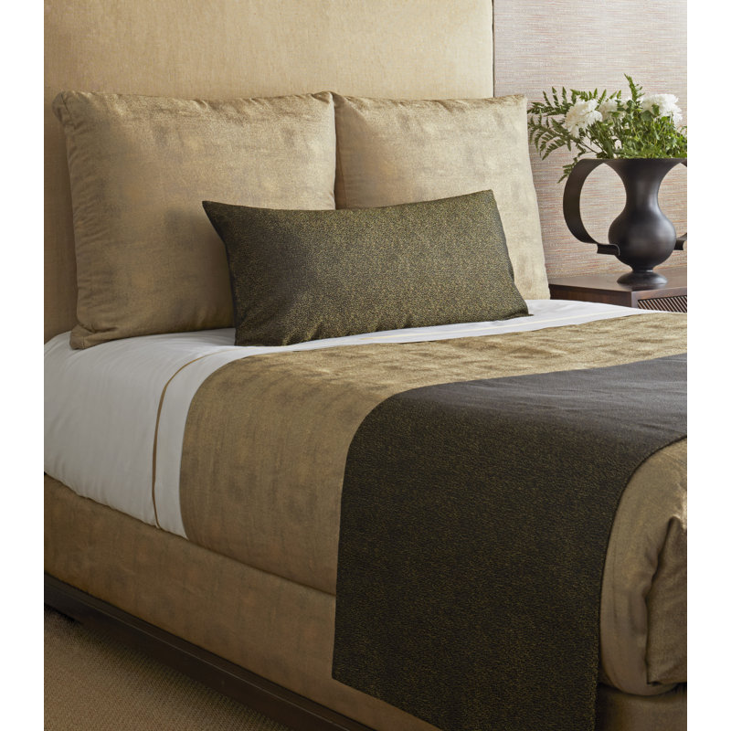 Link Polyester 3 Piece Throw & Pillow Cover & Insert Set, Black/Gold