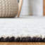 Tapis rayé en laine touffeté à la main Jennaca-13905985