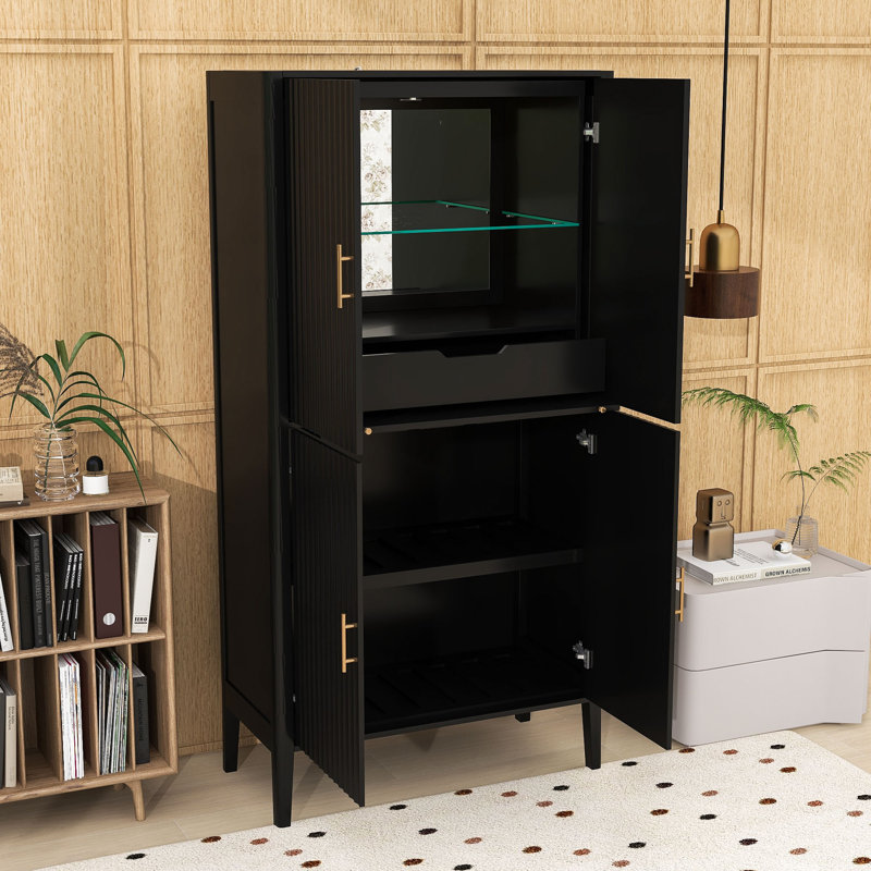 Garde-manger moderne cannelé avec éclairage à DEL, rangement réglable et présentoir en verre, Noir