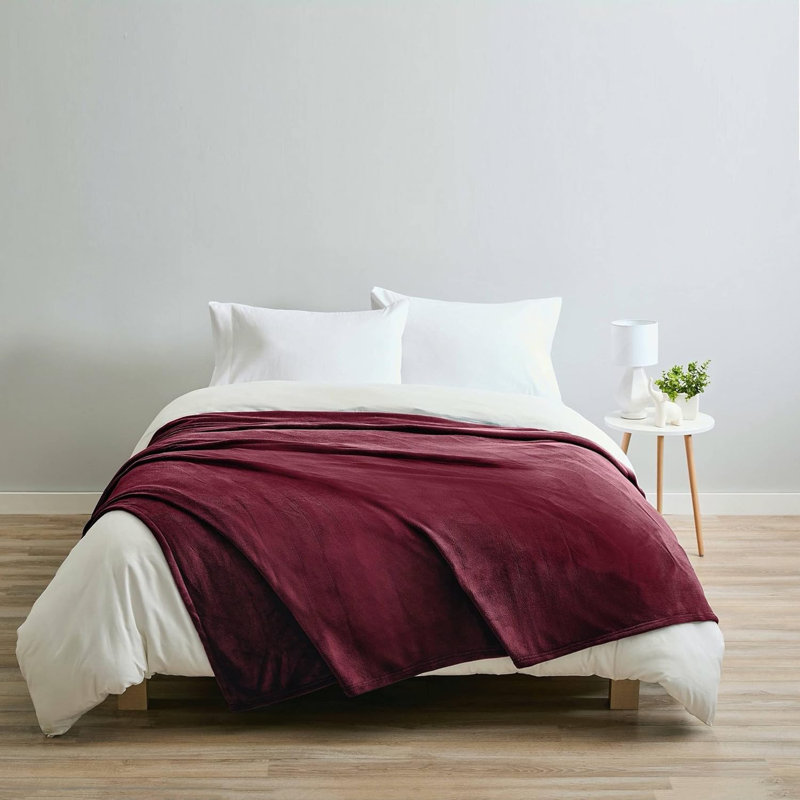 Sunbeam Queen Size Electric Heated Microplush Blanket In Garnet With Dual Digital Display Controllers – Ultra-soft, Machine Washable, 10 Heat Settings