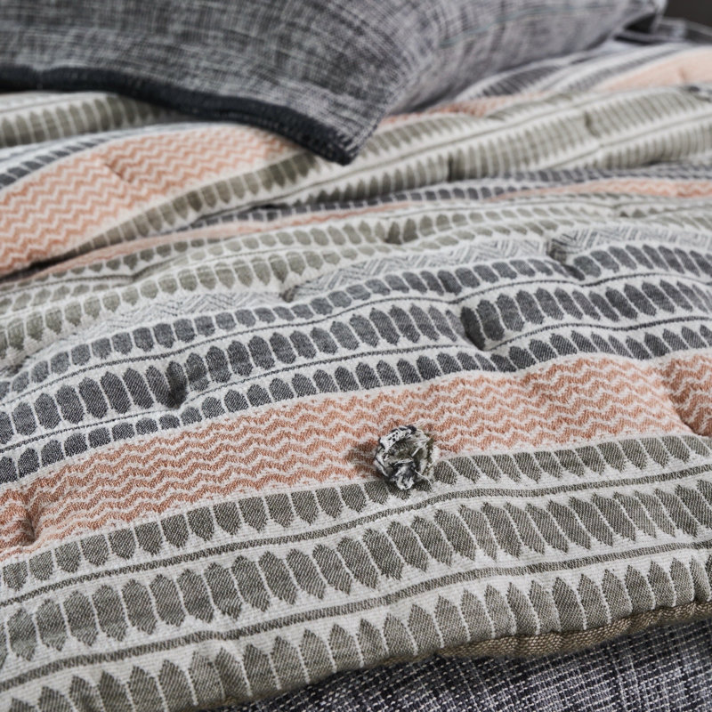 Courtepointe Redford, grand, Queen Quilt