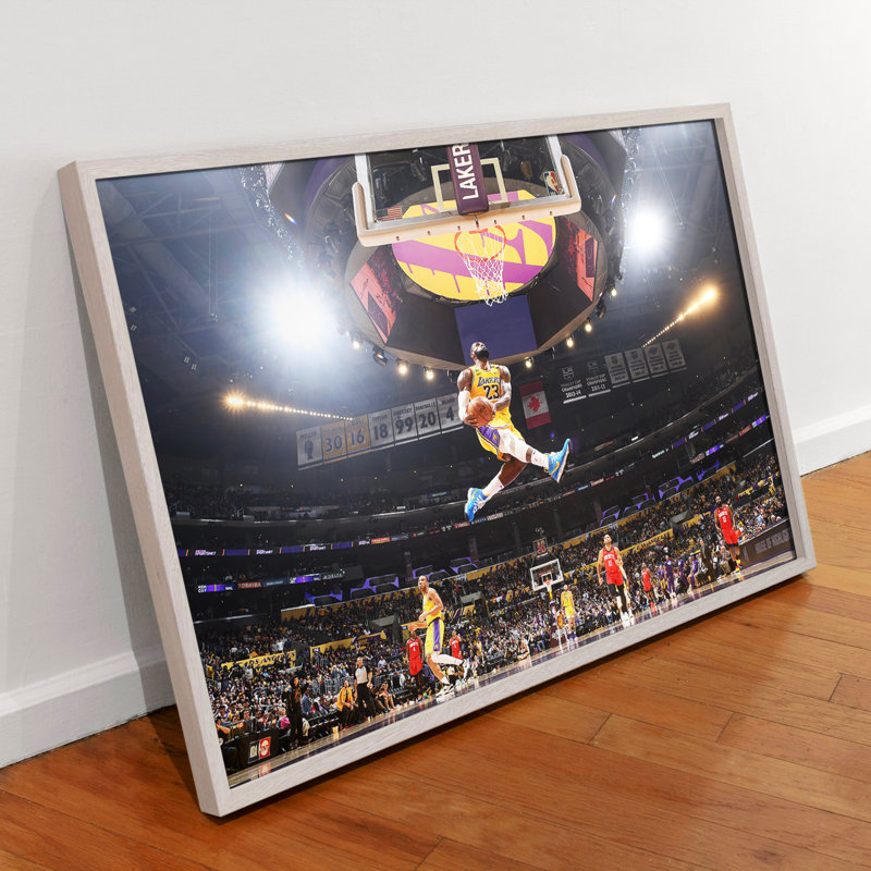 Papier peint mural Lebron James Flying Dunk NBA Basketball Sport Wallart, H 24 po x l 32 po x P 0,1 po