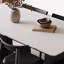 Table de salle à manger noire en bois massif-110574561