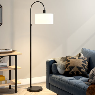 Lampe sur pied arquée 70 po Cailidh