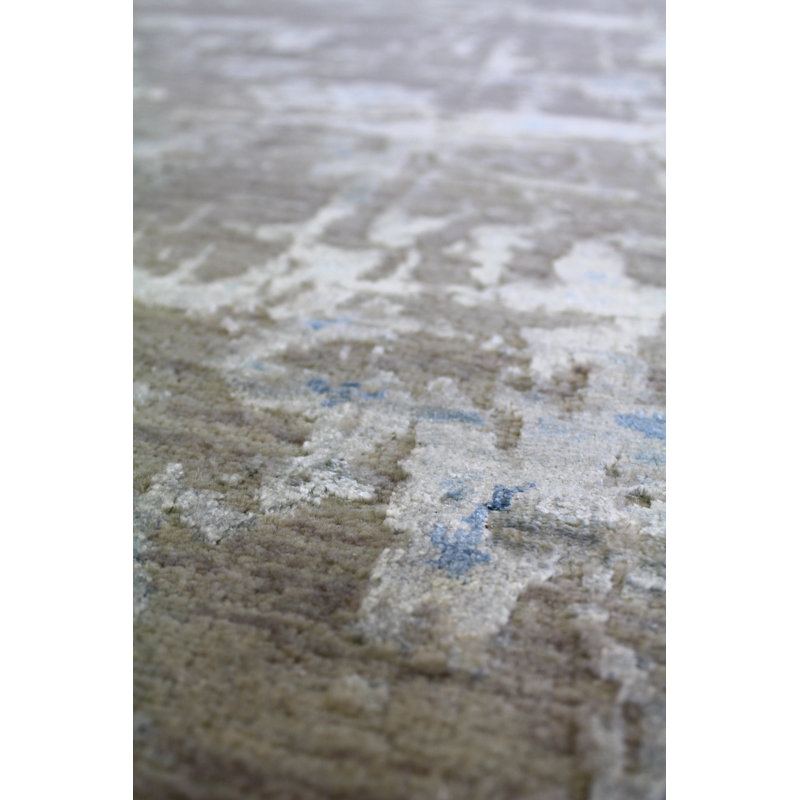 Crest One-of-a-Kind 6'1" X 9' Area Rug