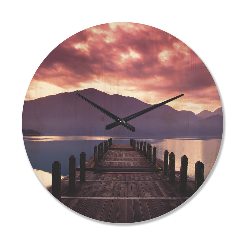 Horloge murale, Très grand