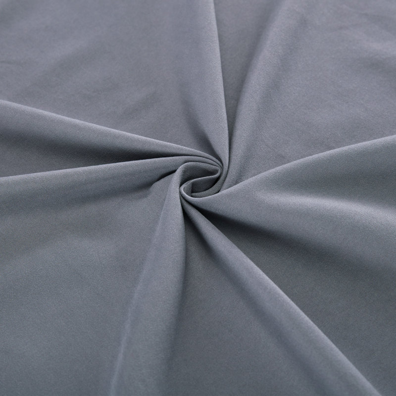 Full Size Gray Polyester Pleated Bed Skirt with 15-Inch Drop