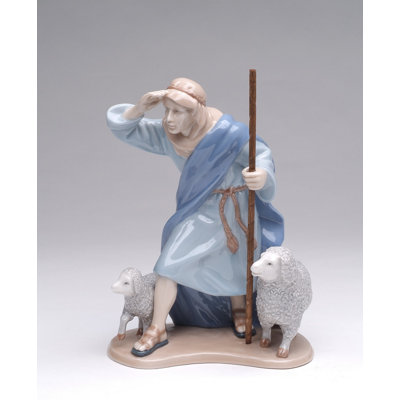 Christmas Figurines & Collectibles