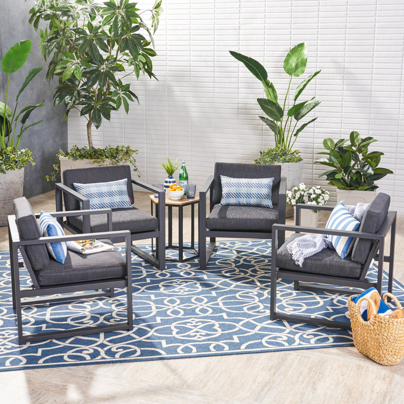 Garley Metal Outdoor Lounge Chair