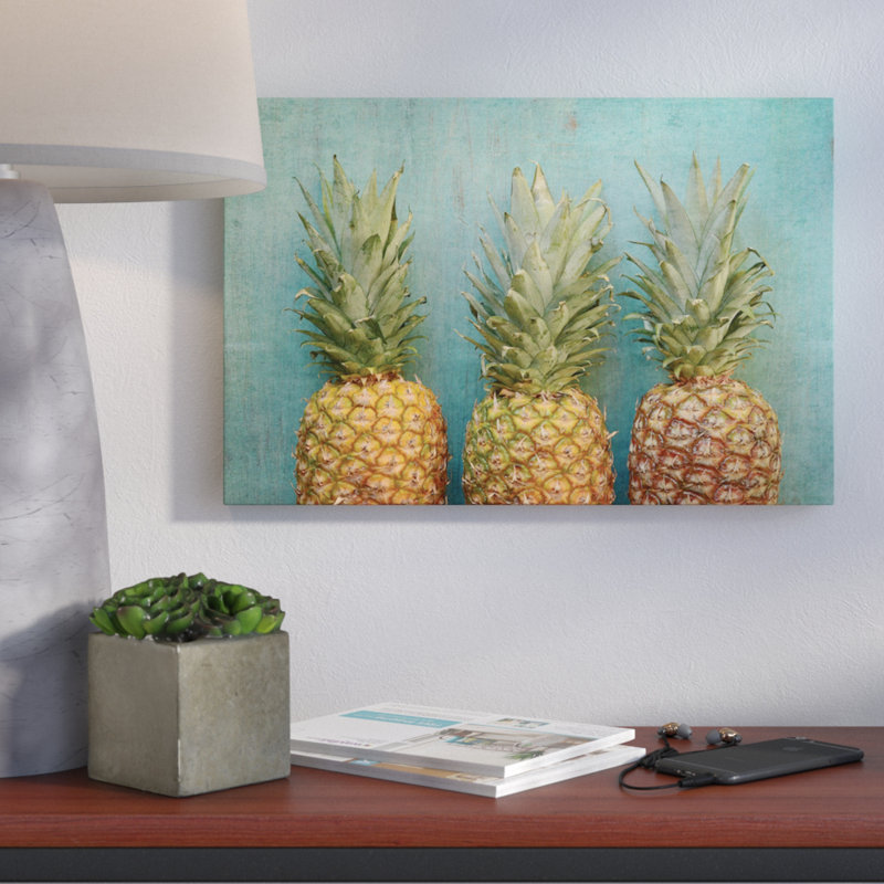 «Tropical» par Olivia Joy StClaire - reproduction de photo sur toile, H 8 po x l 12 po x P 0,75 po, Toile tendue
