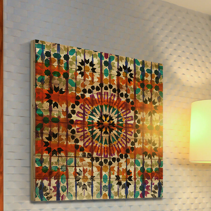 «Enchanted» par Parvez Taj, reproduction d'art sur bois de pin naturel, H 40 po x l 40 po x P 1,5 po