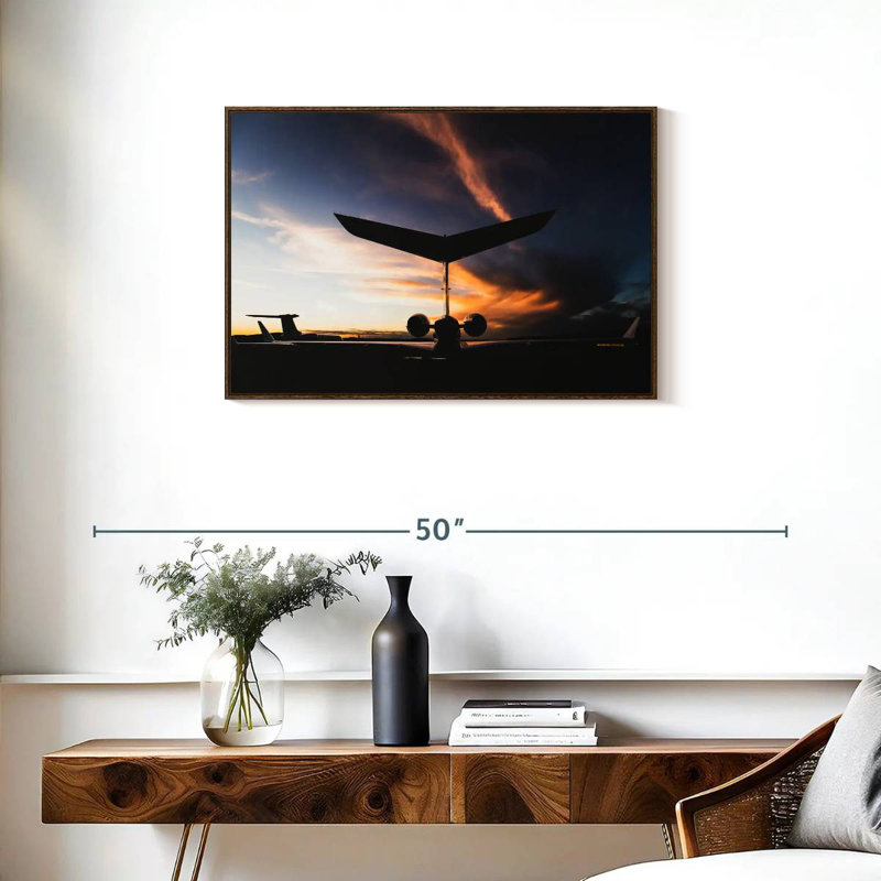 Silhouette d'un jet privé, Cadre flottant noyer, 31 po x 21 po
