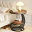 Table ronde avec tablette de rangement ouverte, table d'appoint épaisse à structure en métal et panneau de particules, table de chevet multifonctionnelle pour le salon, la chambre et le salon