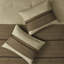 Édredon 7 pièces en faux suède, taille très grand, motif naturel, 2 taies décoratives, 3 coussins, jupe de lit lavable en daim, aspect transitionnel, texture douce, détails de broderie,