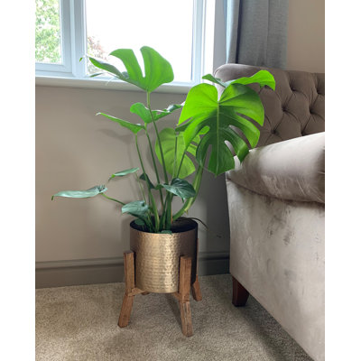 Brentry Pot Planter