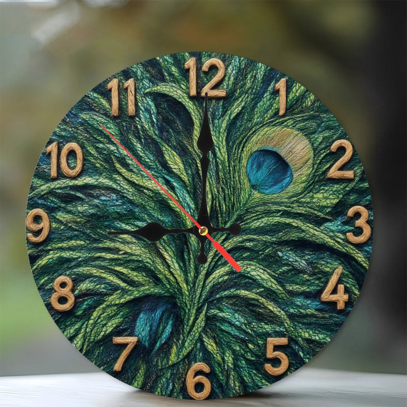 Horloge à plumes de paon