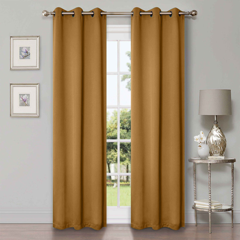 Paire de rideaux obscurcissant avec œillets Millendon, L 42 po x L 84 po, Brun caramel