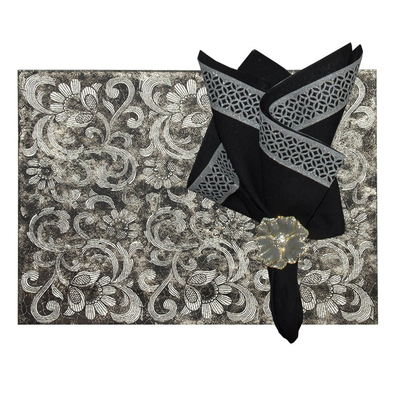 Linen Napkin With Art Border Design