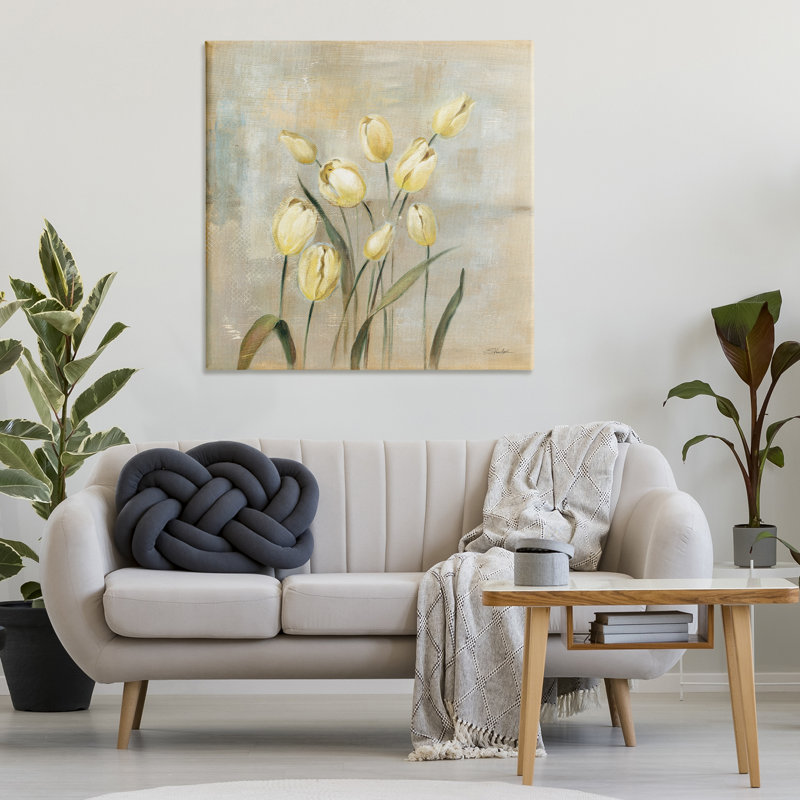 "Tulipes jaunes sur toile beige" par Silvia Vassileva, H 36 po x l 36 po