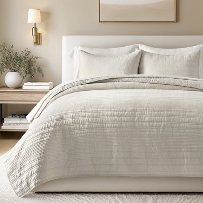  EverGrace 100% Cotton Modern Lines Quilt Set