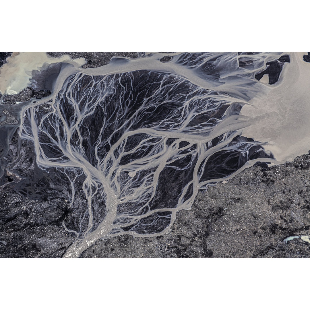 Curvy Flow Of Glacial Rivers von EXTREME-GRAPHER - Leinwandbild