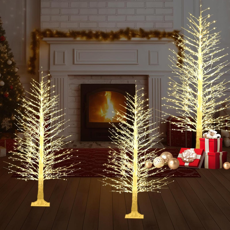 Arbre de Noël illuminé avec lumières DEL scintillantes à DEL et contrôle de la luminosité