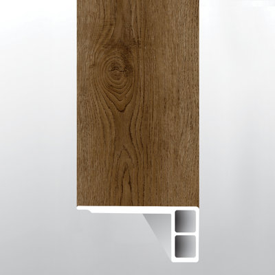 0,75 po T x L 94 po x l 2,75 po Garniture de plancher de vinyle luxueuse