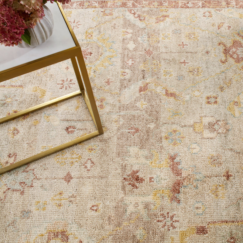 Tapis en laine naturel noué à la main Nora, Rectangle 7 pi 6 po x 9 pi 6 po