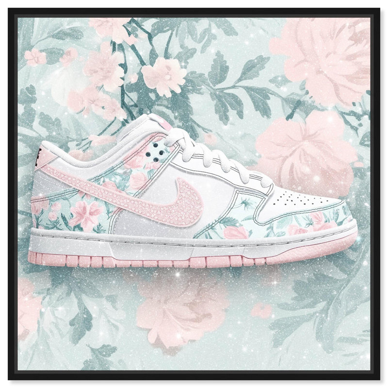 Art mural sur toile Sneaker par Dicat , H 17 po x l 17 po, Cadre flottant noir