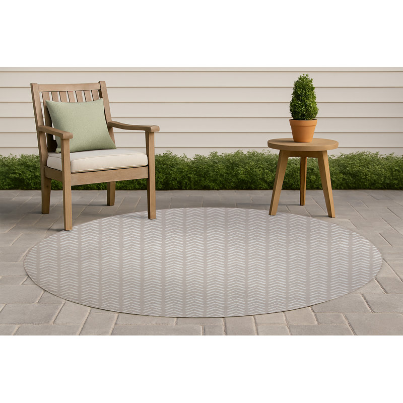 Tribe Way Non-Slip Outdoor Rug, Round 5'